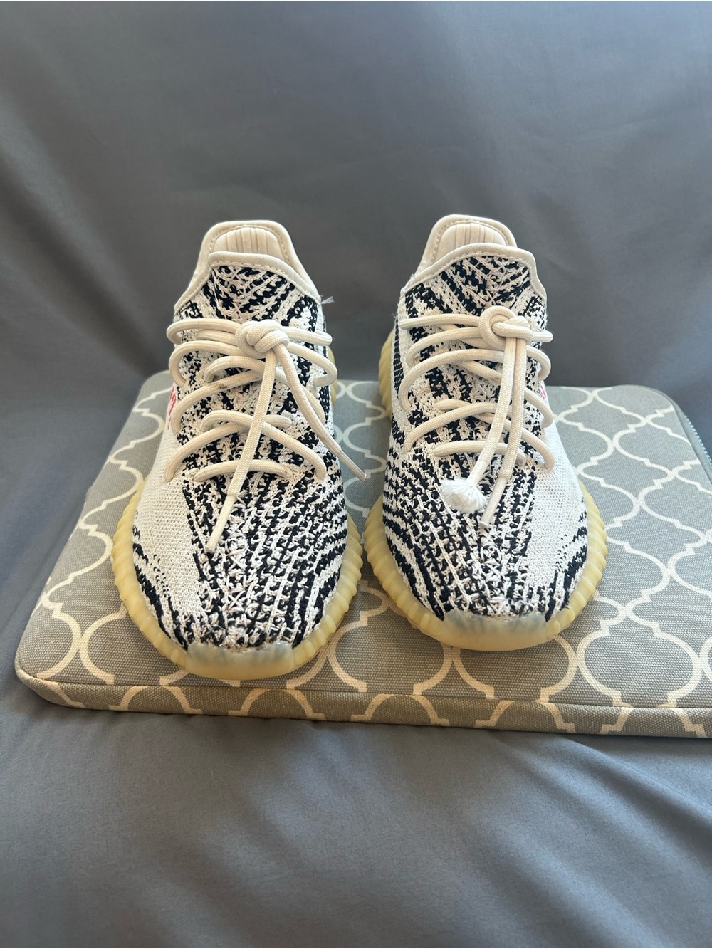 Adidas / Yeezy Boost 350 V2 'Zebra' 2022/2023 - Picture 7 of 8
